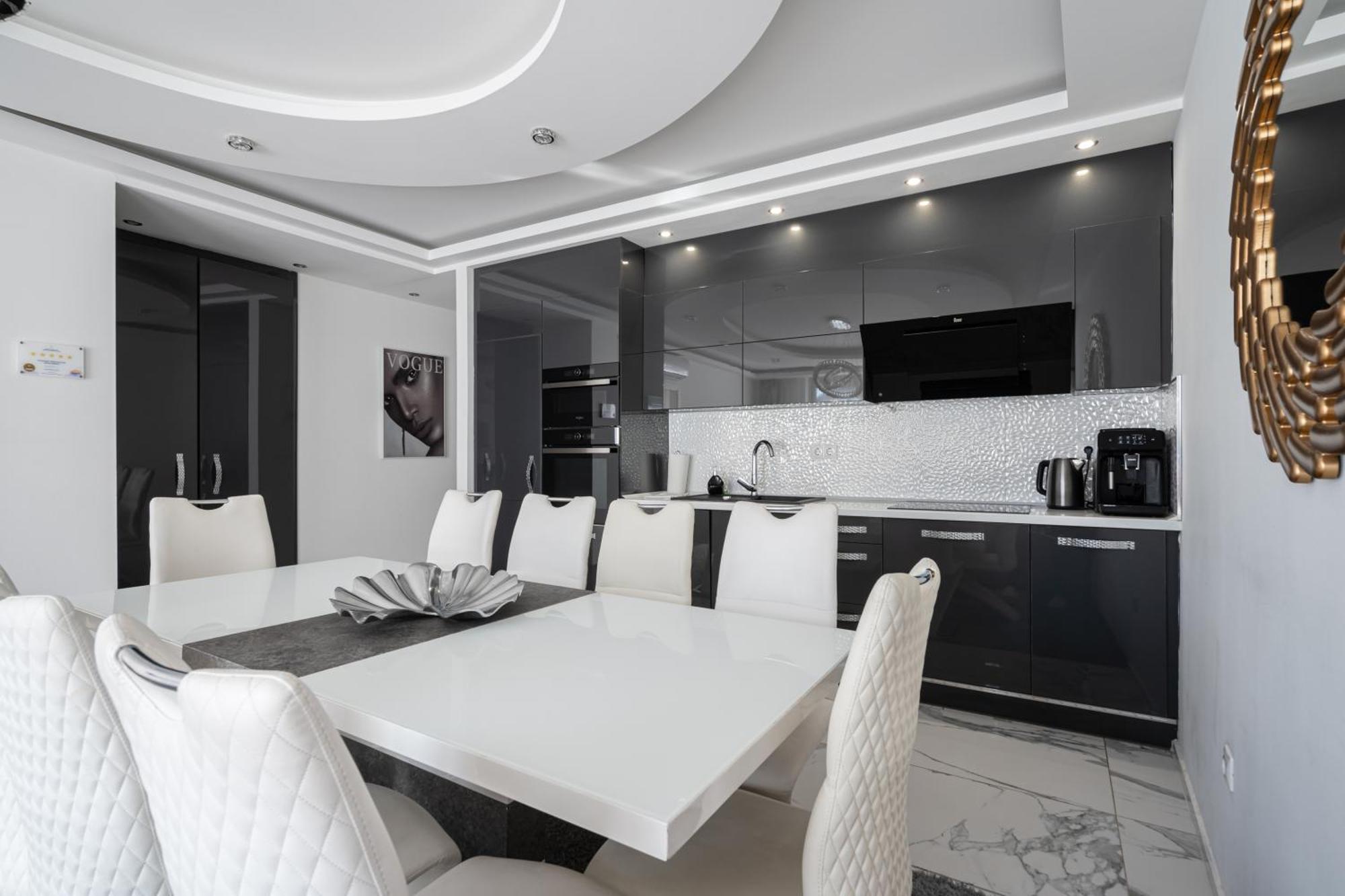 Kiraly 44 Luxury Apartment With Free Parking บูดาเปสต์ ภายนอก รูปภาพ